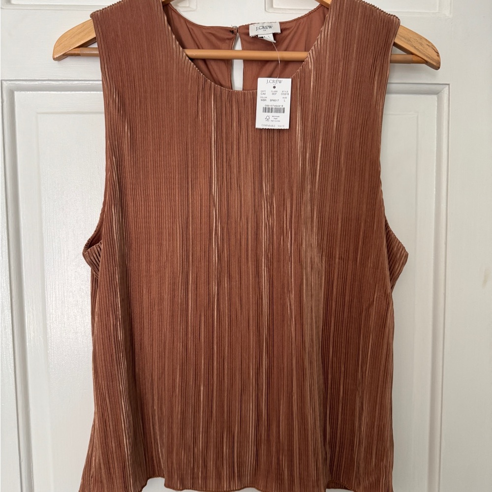 NWT J. Crew Plissé shell top - Size L